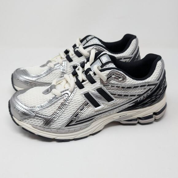 New Balance 1906R Women's Classic Sneakers Grey and Black Women's Size 10.5 - Picture 12 of 14